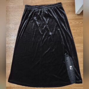 Black Velvet midi Skirt With Lace Slit XL